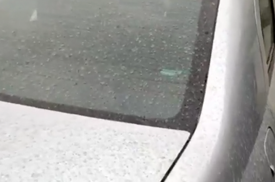 ČEKA NAS VREMENSKI ROLERKOSTER U MAJU! Poznati meteorolog najavio poplave, grad i crvenu kišu