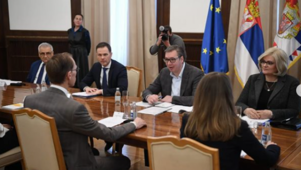 Predsednik Vučić se sastao sa delegacijom MMF