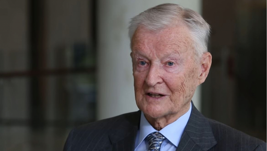 KOMUNIZAM JE GOTOV, NA REDU JE PRAVOSLAVLJE Jedan od "apostola" Zapada odavno otkrio koji im je cilj