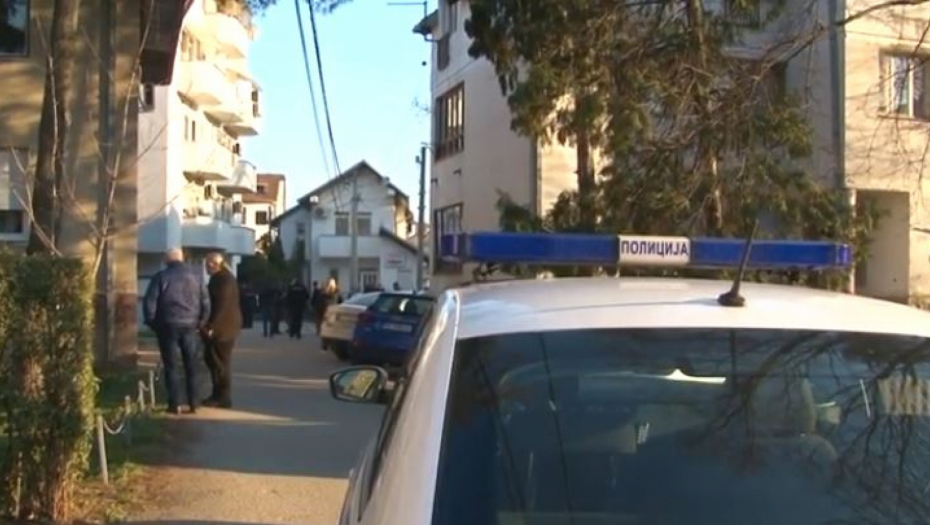 27 GODINA OD SUROVE LIKVIDACIJE MARKA BORAKA U BEOGRADU Mali Mare je navodno pucao na opasne momke, dizao im u vazduh lokale i automobile, otimao novac i delio siromašnima, a onda je otet...