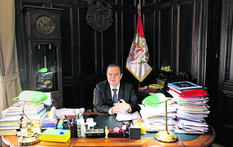 LIDER SPS IVICA DAČIĆ O OČEKIVANJIMA OD PREDSTOJEĆIH IZBORA, LIČNIM AMBICIJAMA, OPOZICIJI, SITUACIJI U UKRAJINI: Vučić predsednik, ja premijer, i Srbija je stabilna