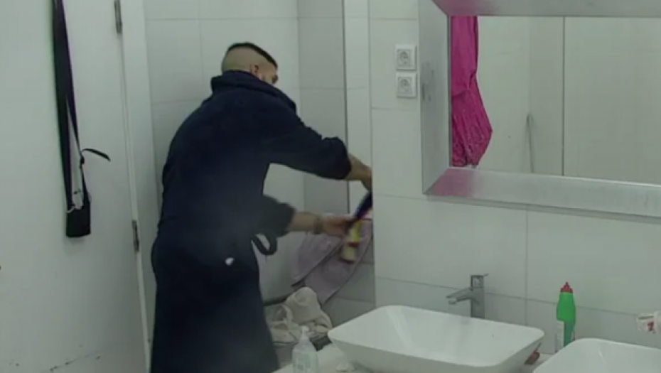 DEJAN POSTAVLJA NOVE USLOVE DEVOJCI! Aleks ovo nije očekivala, Dragojević šokirao odgovorom na pitanje da li je voli!