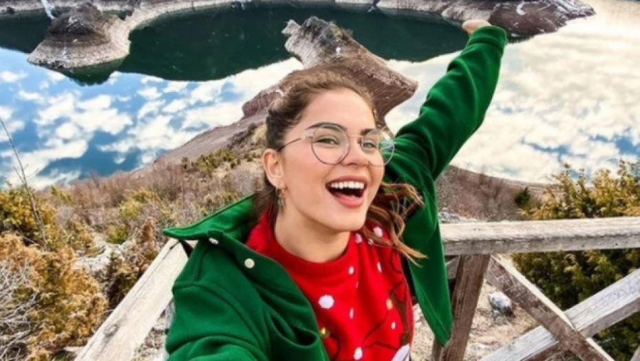 DANAS JE MOJ DAN! Zvezda "Igre sudbine" se pohvalila da uživa u pažnji fotografa iz serije "Peaky Blinders"!