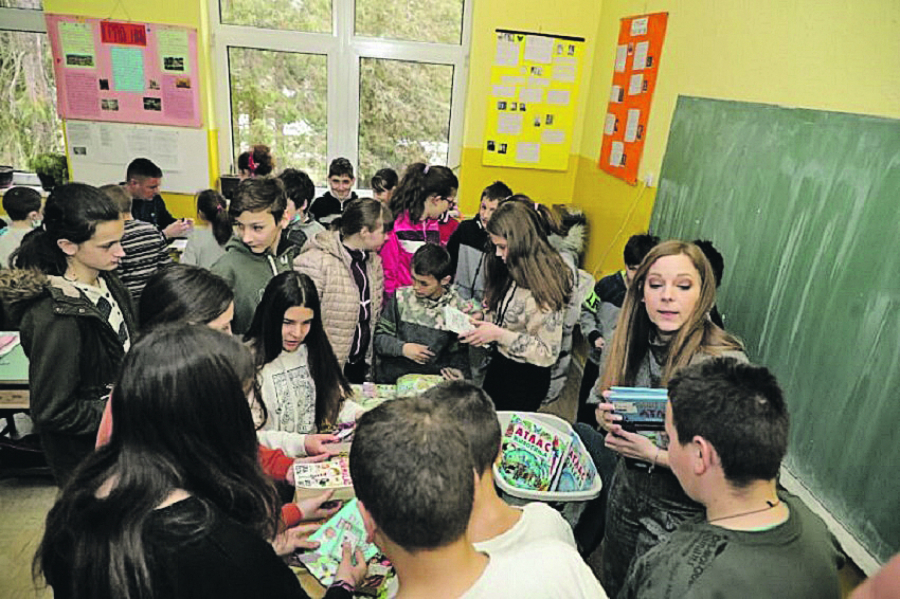 BIBLIOTEKA ZA SVE Đaci u seoskim mesnim zajednicama moraju imati iste uslove za rad i obrazovanje kao i deca u gradskim školama