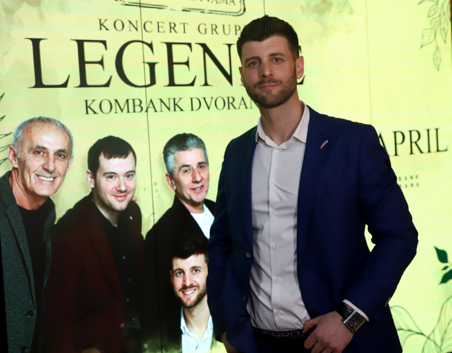 PRIČALI SU DA NEĆEMO IMATI NI ZA HLEB! Zoran Dašić o jubileju grupe Legende: Predviđali su nam propast