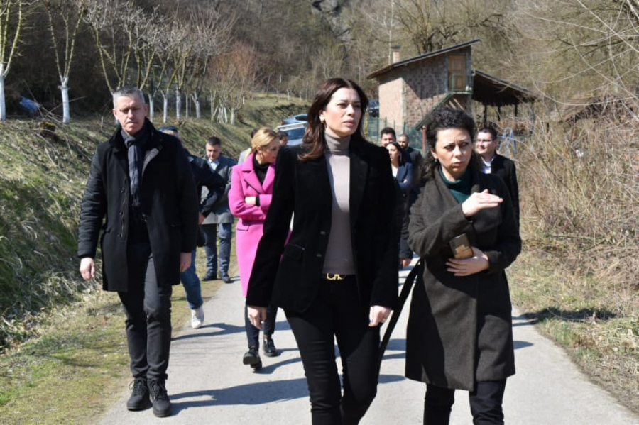 IRENA VUJOVIĆ U ĆIĆEVCU: Čujem da sam prvi ministar ekologije koji vas je posetio, uspešno smo realizovali više projekata