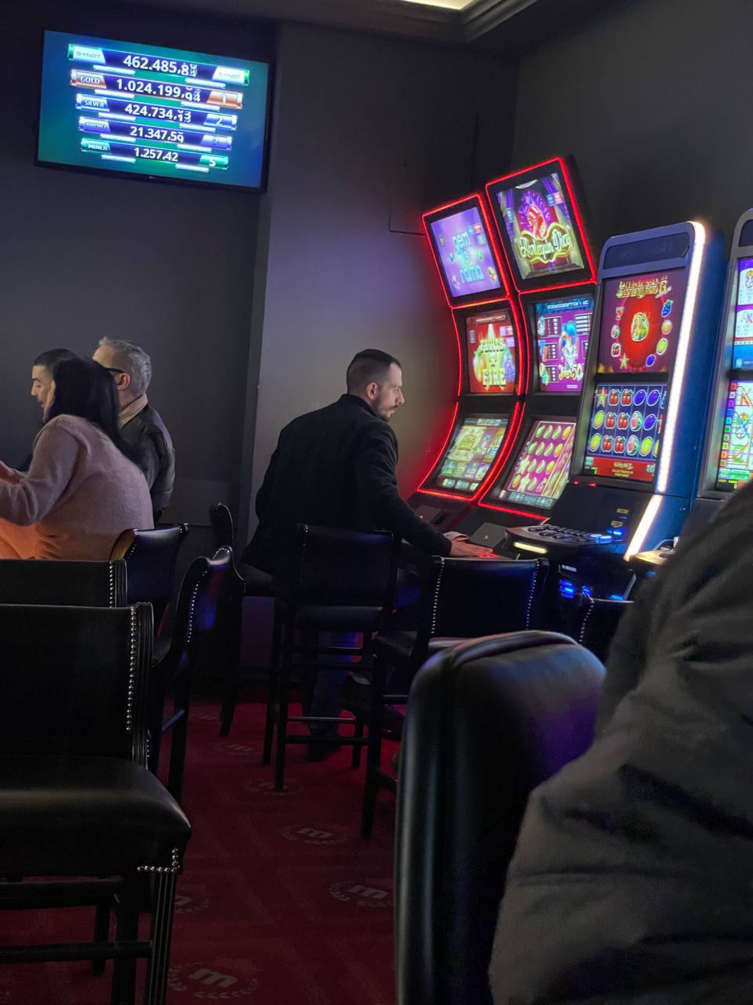 GDE ODOŠE MARKE ŠTO JE TUĐMAN DAO JEVREMU Drama u porodici Brajana Brkovića (FOTO)