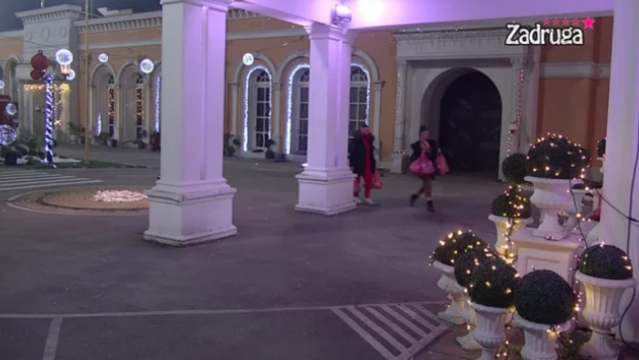 SVI ČEKAJU DA SE NJIH DVOJE SMUVAJU!  Ša i Martina nerazdvojni čak i u kupovini, da li im se smeši izolacija?