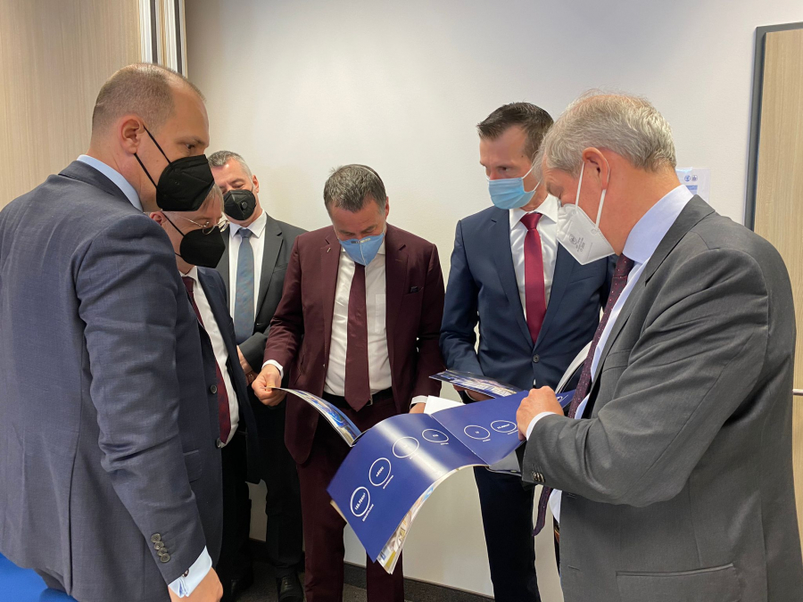 MINISTAR LONČAR U NEMAČKOJ Poseta prestižnoj klinici, cilj je uspostavljanje saradnje sa nemačkim kolegama (FOTO)