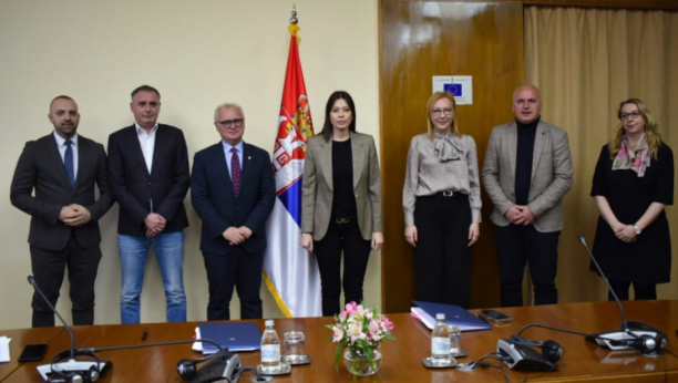 ČISTIJI VAZDUH U BEOGRADU Vujović potpisala ugovore za realizaciju šest ekoloških projekata