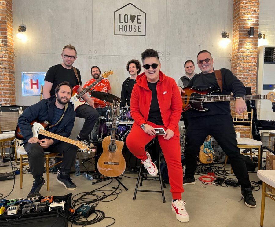 24H PRED KONCERT PORUKA MARIJE ŠERIFOVIĆ: Ne brinite! Sada sam zaista pametna i luda! (FOTO)