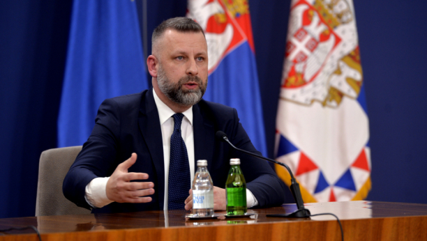 DALIBOR JEVTIĆ: Dobrovoljni davaoci tuđe krvi napadaju predsednika Aleksandra Vučića