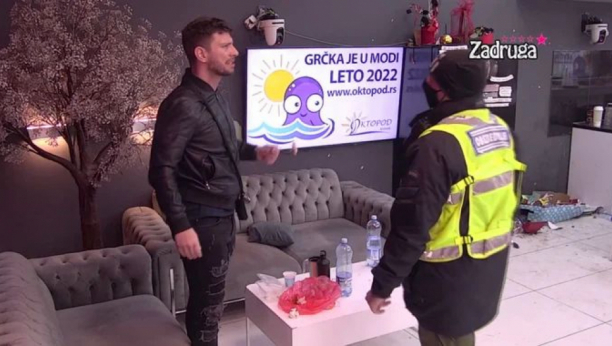 PSOVAO MU MRTVU MAJKU I NJEN GROB! Brutalna svađa zadrugara, izgovorene najgnusnije moguće uvrede ikada u rijalitiju!