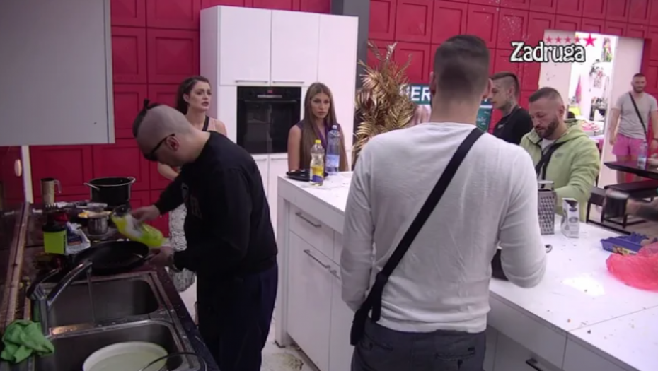 KARMA JE K*ČKA! Dalila presrećna nakon raskrinkavanja Ane jovanović: Ko sa decom leže, up*šan se budi!