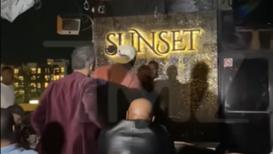 NESTVARNE SCENE! Krenuo pištoljem na Tajsona, reakcija velikog Majka ostavila je sve bez teksta! (VIDEO)