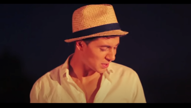 SADA JE UDATA ZA BIZNISMENA, A NEKADA JE VOLELA PEVAČE! Svi momci fatalne Topalkove ćerke, Helene Topalović!