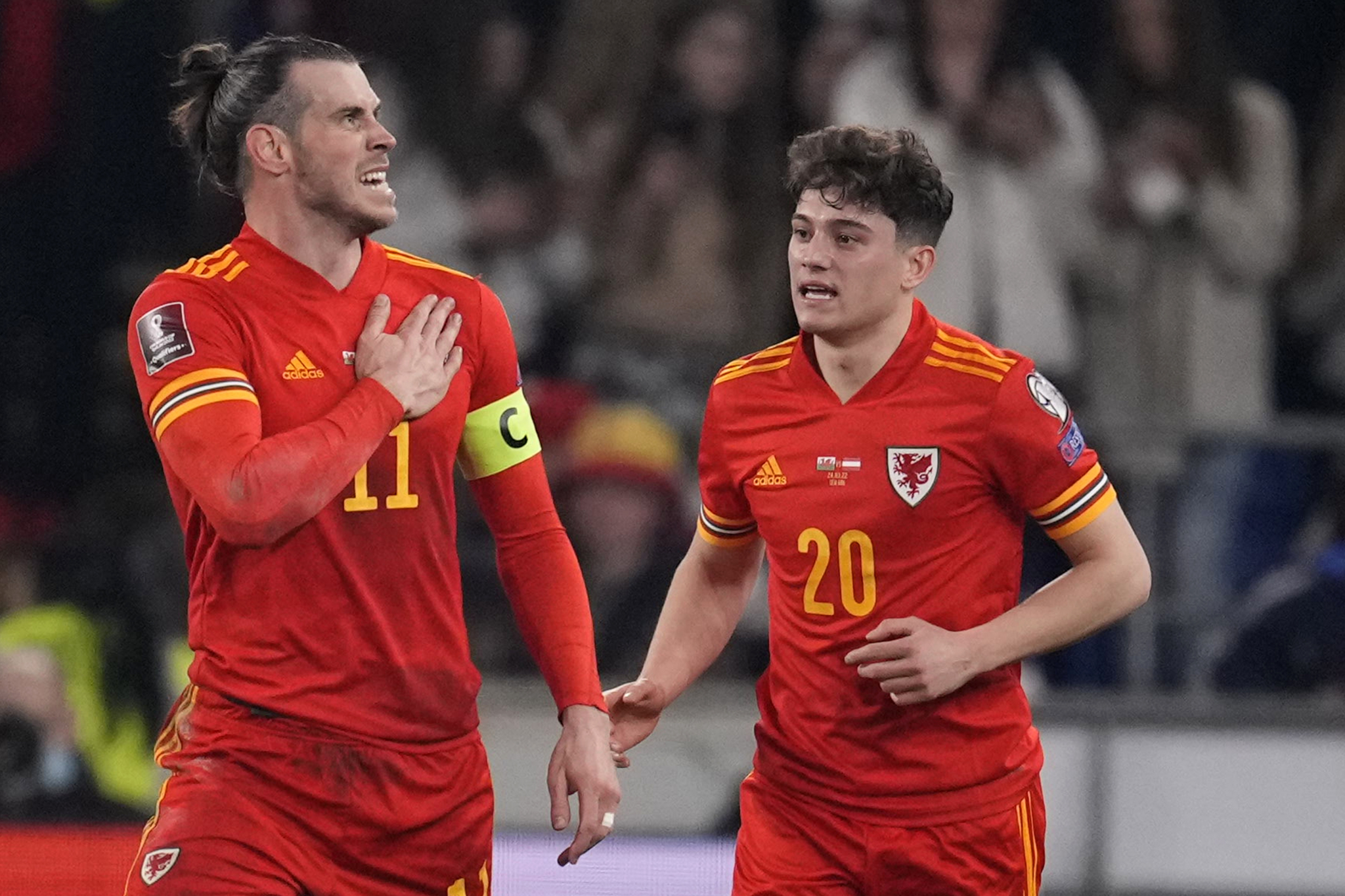 BAJKA U PALERMU, EVROPSKI ŠAMPION NA KOLENIMA! Makedonci napravili senzaciju za pamćenje, Turci nisu iskoristili poklon, Bejl je drugi čovek u dresu Velsa!