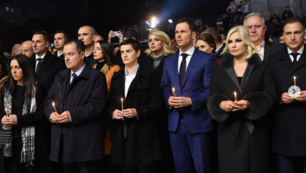 SINIŠA MALI NA PARASTOSU ŽRTVAMA NATO ZLOČINA Taj tužni 24. mart 1999. godine, dan kada je počela najstrašnija agresija na našu malu, ali ponosnu Srbiju