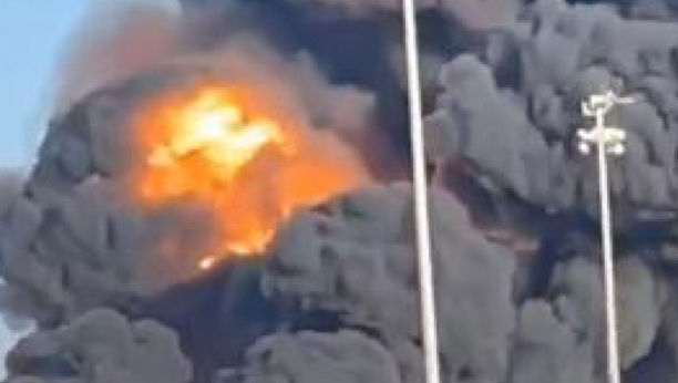 UŽAS U DŽEDI PRED VELIKU NAGRADU SAUDIJSKE ARABIJE! Gori postrojenje sponzora Formule 1 (VIDEO)