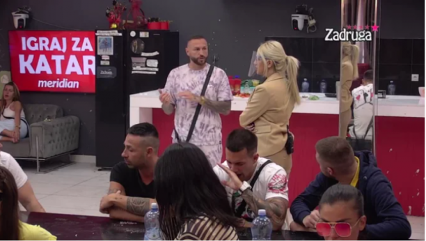 MARTINA I ŠA NIKAD BLIŽI! Reper je pohvalio pred svima, pa poručio: Mnogo mi znači što je tu!