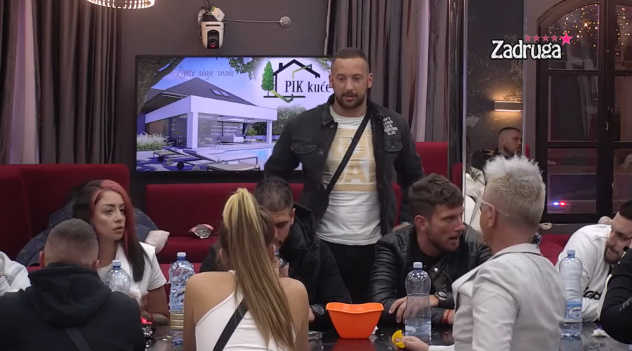 PRAVI SI FENIKS KOJI SE DIŽE IZ PEPELA! Zadrugari hvalili Dalilu, pa istakli da je veoma jaka i hrabra žena!