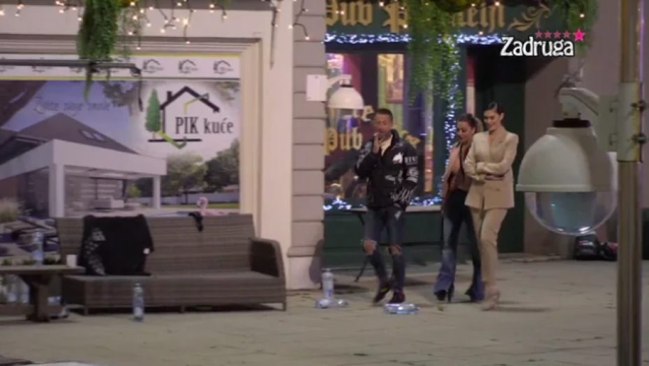 ŽAO MI JE, ALI I ONA JE BUDALA! Đedović, Sandra i Mina opleli po Dejanu, Vrbaški se saoseća sa Dalilom!