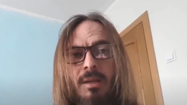 "RUSIJA POBEĐUJE" Italijanski novinar iz Mariupolja: Obišao sam nacističke bataljone, video sam kukaste krstove! (VIDEO)