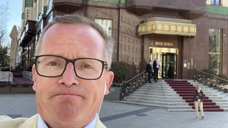 EVO KO JE AUSTRIJANAC KOJI BI DA PREIMENUJE HOTEL "MOSKVA" Poreklom Albanac, provokator koji lobira za lažnu državu Kosovo