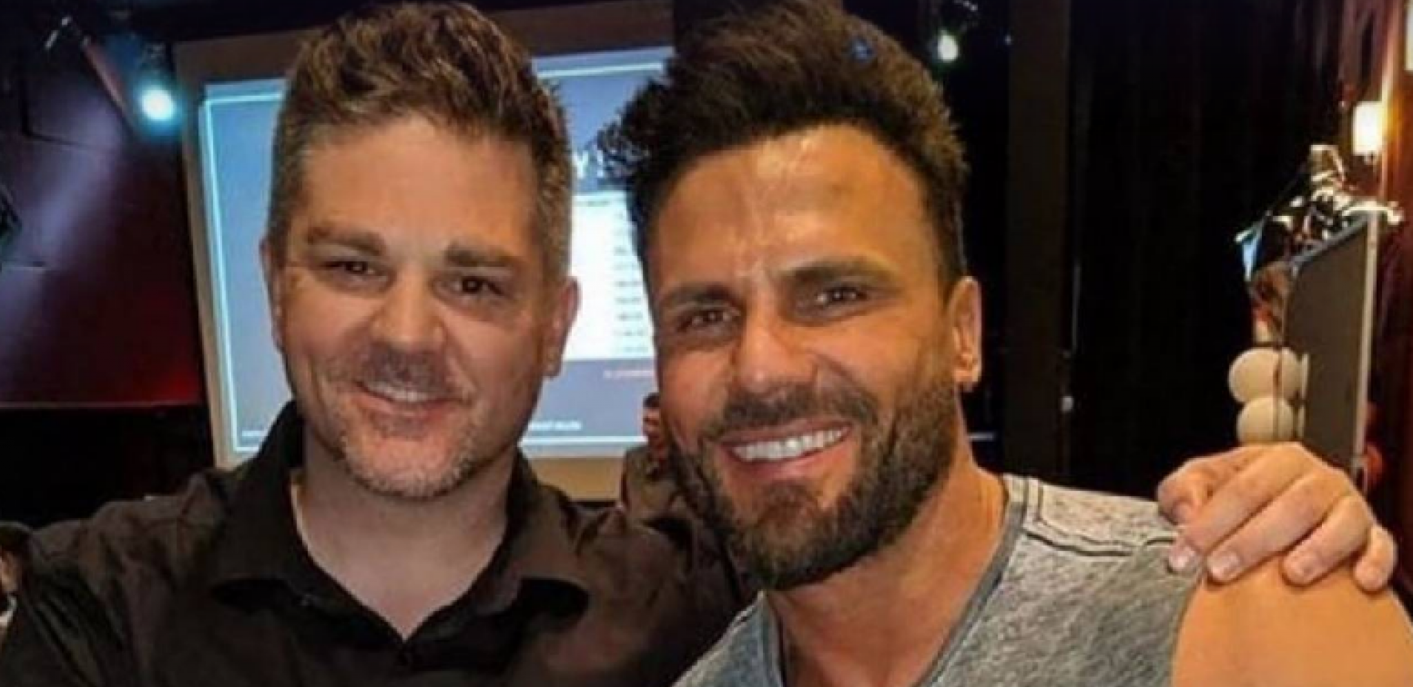 BIVŠOJ JE SLOMIO REBRA, A NEPOZNATU ŽENU JE IZBO! Lepotan iz kultne serije "Čuvani plaže" nizao je skandale, a danas pokušava da vrati karijeru