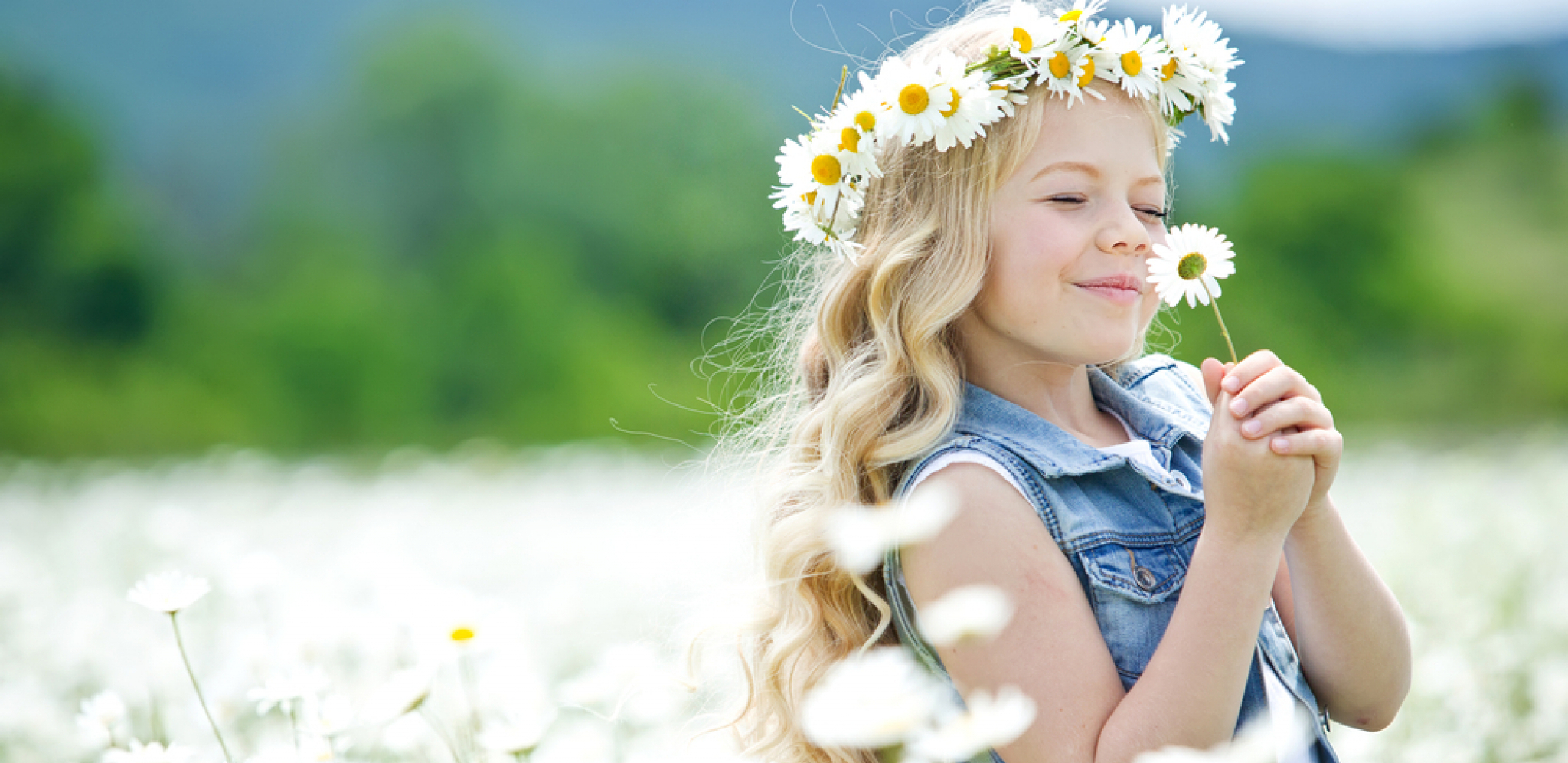 VELIKI MESEČNI HOROSKOP ZA JUN Blizancima nova ljubav, Škorpiji veći novac, Vodoliji poslovni neuspeh