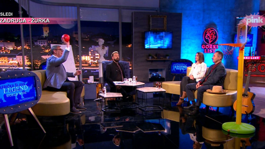 Vučić rekao da ne gađa baš najbolje, a onda dao koš o kome priča cela Srbija, Ognjen nije mogao da veruje (VIDEO)