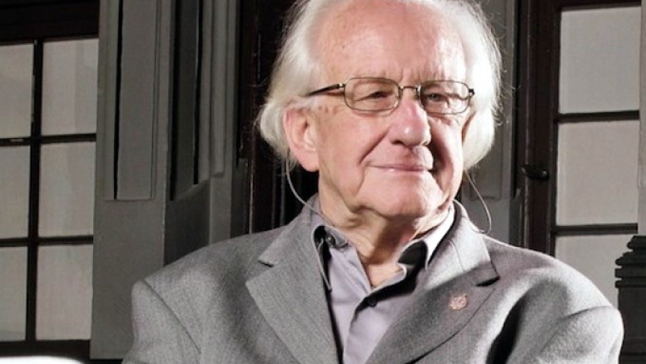 Proročanstva čuvenog Johana Galtunga uplašila Ameriku i svet: Evo šta će se dogoditi do 2025. godine