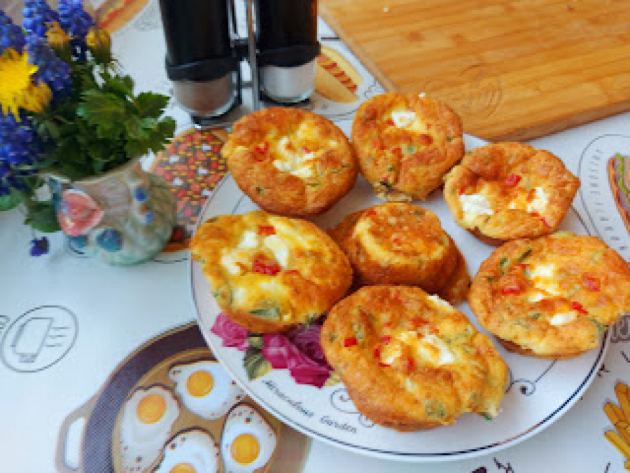 NA MALO DRUGAČIJI NAČIN Spremite kajganu sa mladim lukom (VIDEO)