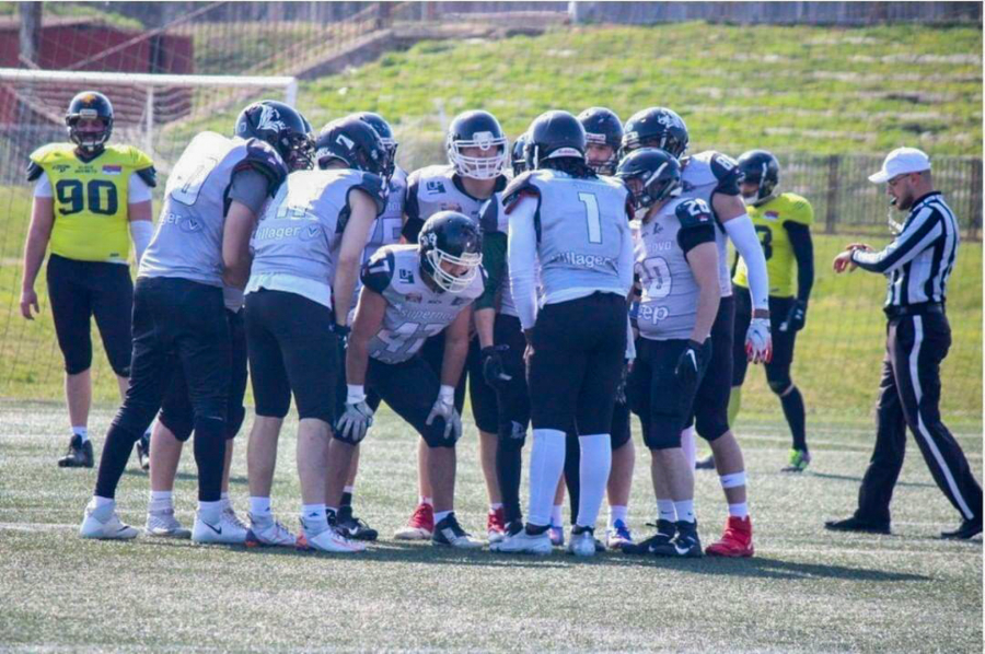 PRVA LIGA SRBIJE U AMERIČKOM FUDBALU Vukovi i Kragujevac nemilosrdni, Zmajevi sigurni protiv Novog Sada