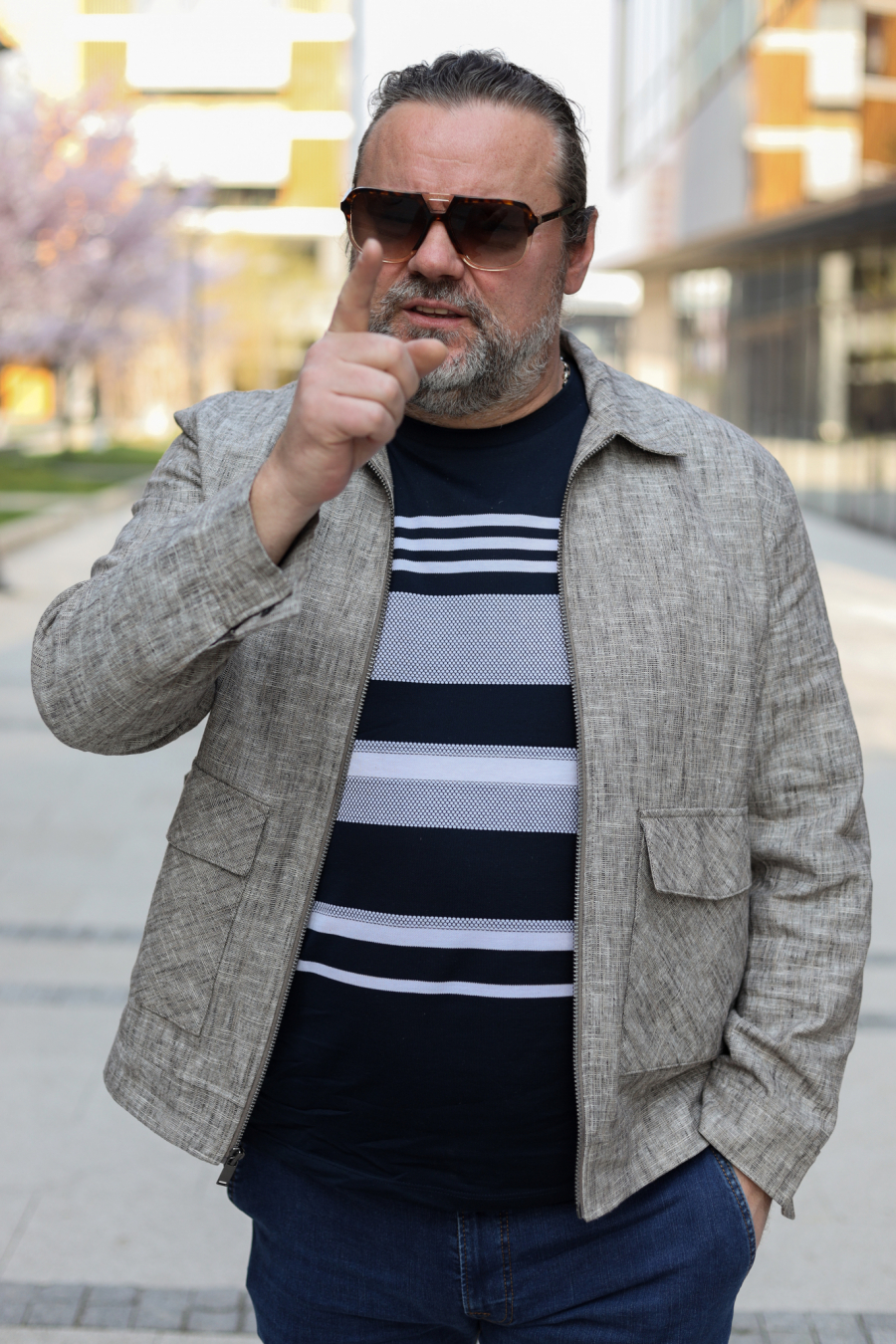 ČERKA ME NIKAD NIJE DOŽIVELA KAO OCA! Željko Šašić u emisiji Milizam otvorio dušu i otkrio porodične tajne, osvnuo se i na nedavni skandal! (VIDEO)