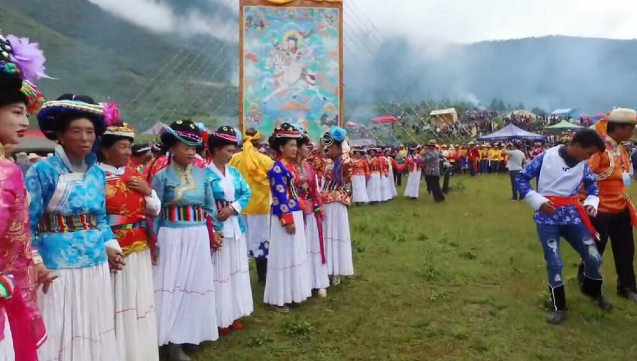 ONE DRŽE SVU MOĆ U SVOJIM RUKAMA Poslednje kraljevstvo žena na planeti, imaju koliko god ljubavnika žele, a decu odgajaju same