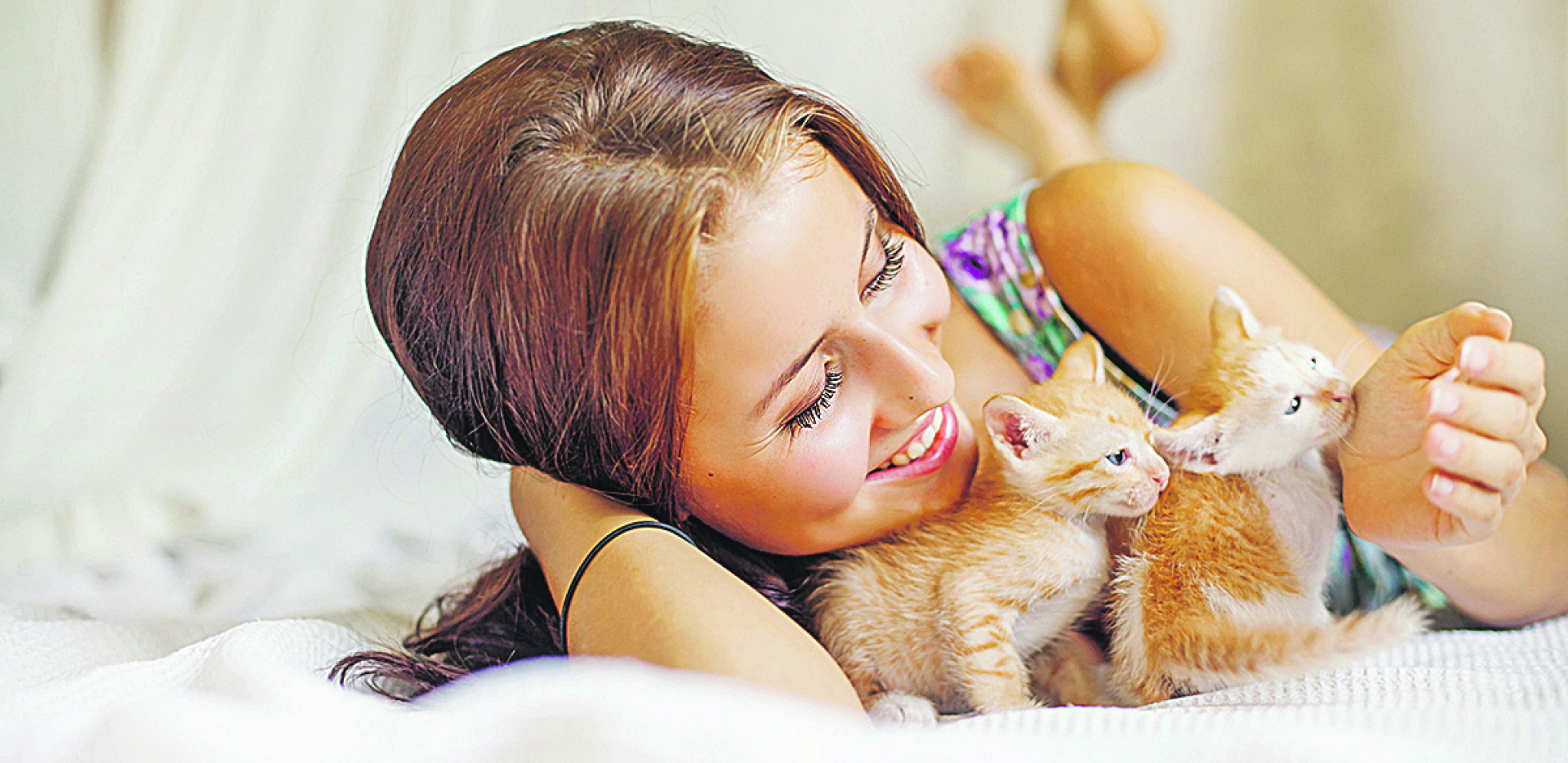 UKOLIKO NISTE ZNALI Evo šta znači kada vas maca liže