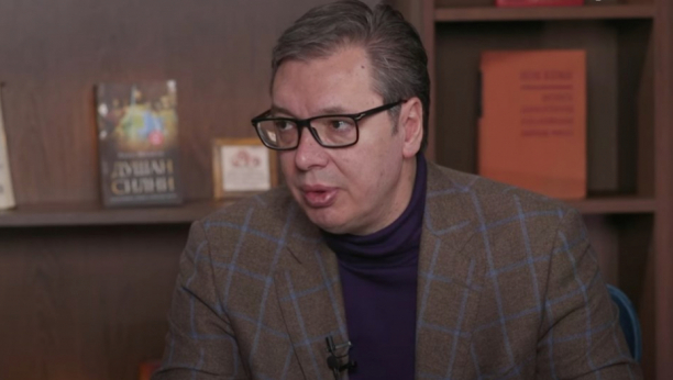 DOBRE VESTI Vučić: Verujem da ćemo sutra imati nešto nižu cenu goriva!