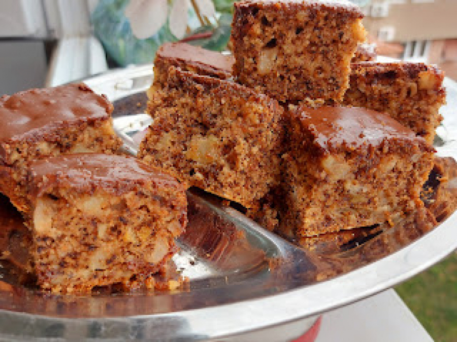 UKUS JE FANTASTIČAN Isprobajte kolač sa grizom i orasima (VIDEO)