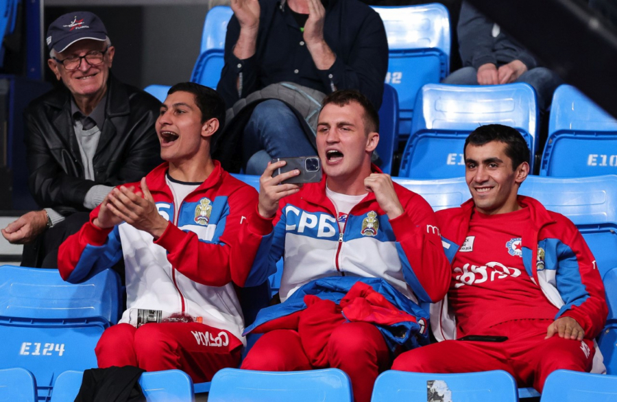 Snežani Šiljković šampionski pehar 59. Beogradskog pobednika u konkurenciji bokserki!