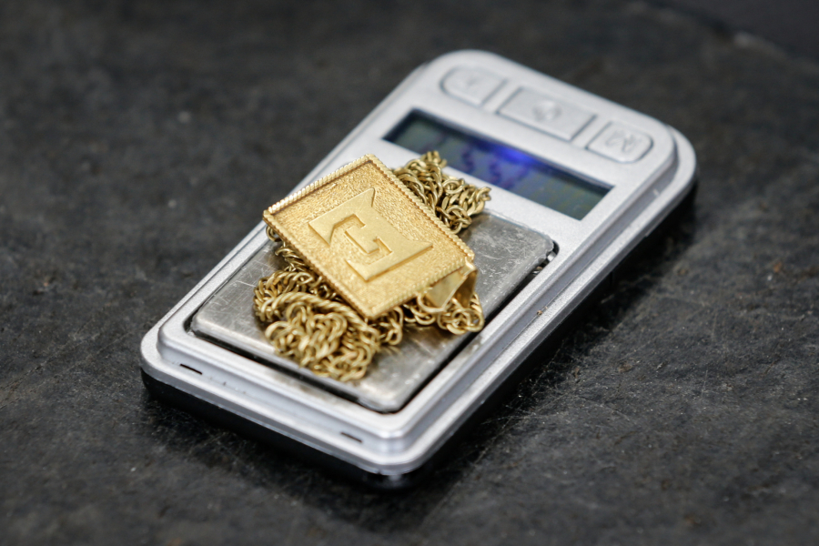 Energetski kolaps i inflacija pokrenuli zlatnu groznicu u svetu!