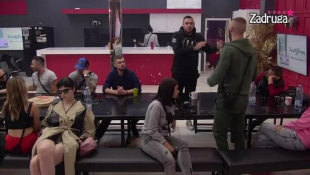 CAR I DALILA LOMILI SVE PRED SOBOM! Ona napustila Belu kuću, pa zaurlala: Ti si životinja, koja se iživljava na meni!