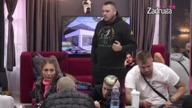 CAR I DALILA LOMILI SVE PRED SOBOM! Ona napustila Belu kuću, pa zaurlala: Ti si životinja, koja se iživljava na meni!