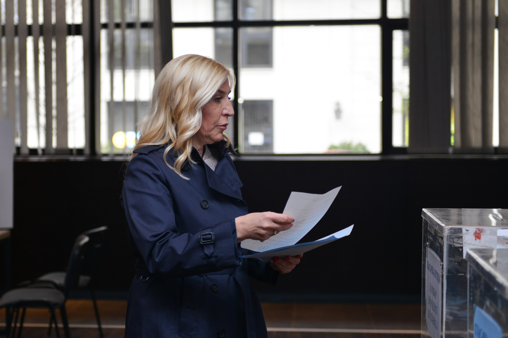 MINISTARKA PRAVDE GLASALA Maja Popović obavila svoju građansku dužnost na Vračaru (FOTO)