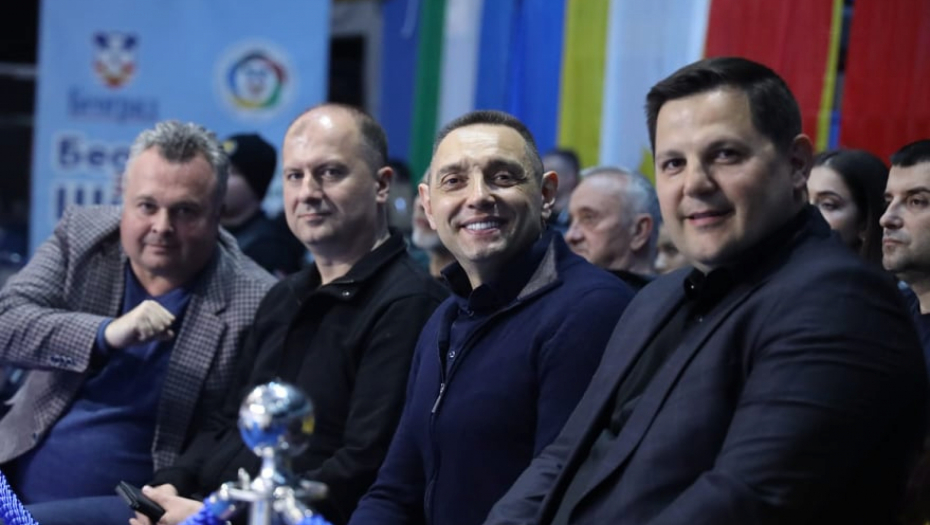 O BOKSU SE PRIČA Od Vulina - čista desetka!