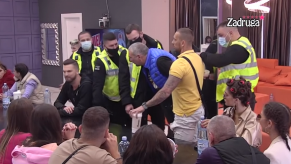 MIKI I MARKO NA IVICI FIZIČKOG KONFLIKTA! Zadrugari ušli duboko u sukob, obezbeđenje je moralo da reaguje!