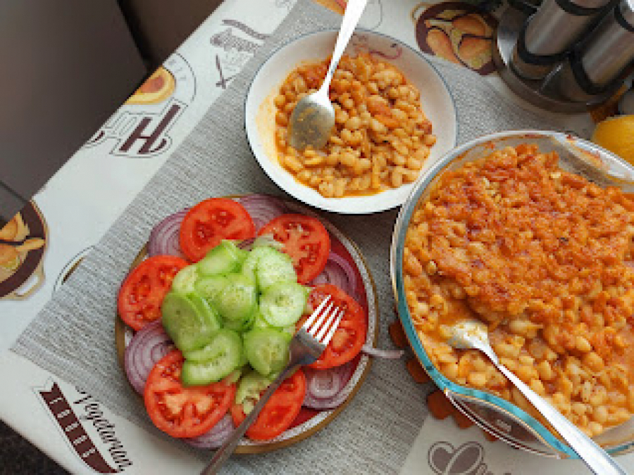 EVO PRILIKE DA NAUČITE DA SPREMATE OVO JELO Preukusno je i jednostavno se sprema (VIDEO)