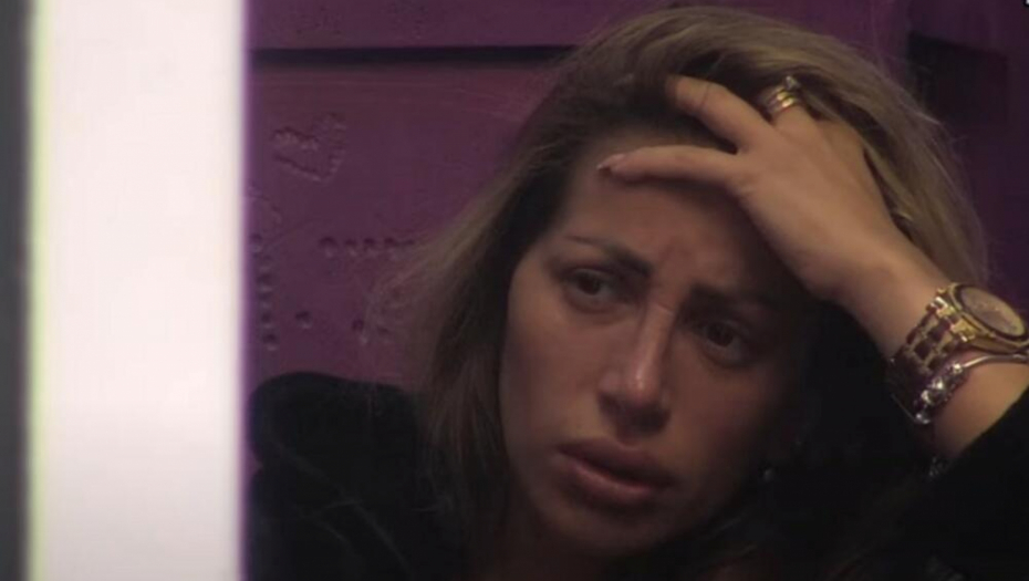 SAZNALA DA JE CAR IMAO S*KS SA ANOM! Dalila doživela nervni slom, izneli sav prljav veš iz veze, nikad brutalnija svađa Filipa i Mujićeve!