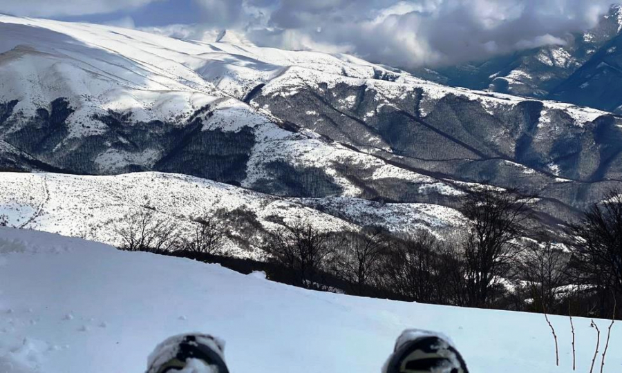 PRAZNICI JOŠ UVEK TRAJU, ZIMSKI RASPUST JE TEK POČEO Predlažemo vam Top 5 odredišta za zimski odmor u Srbiji