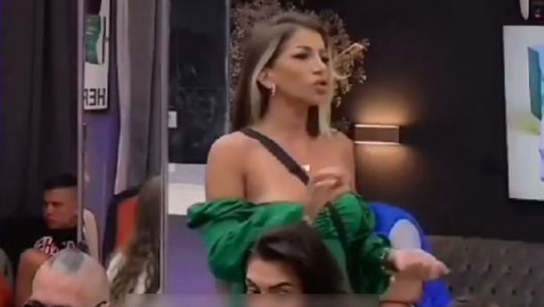 TU SAM ZA PRUŽANJE USLUGA, JA SAM SE*SUALNA RADNICA! Dalila izgovorila ono što misli cela nacija, nastao muk u Beloj kući! (VIDEO)